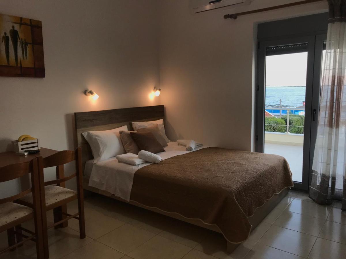 Coral Sea Studio Kokkinos Pyrgos Eksteriør bilde
